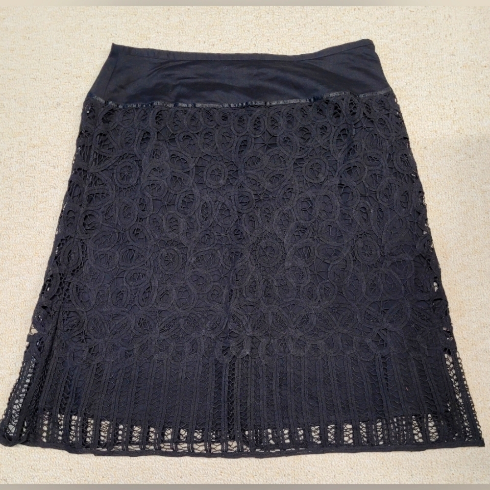 Apt. 9 Black Lace Overlay A Line Skirt 10P Lined Hidden Side Zipper Nice Cond